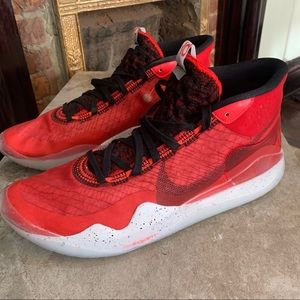 nike quad axial flywire